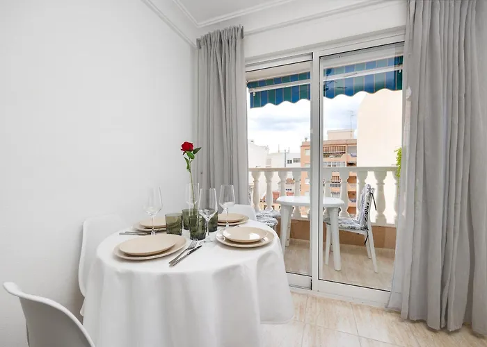 Harmony Del Cura * Τορεβιέχα