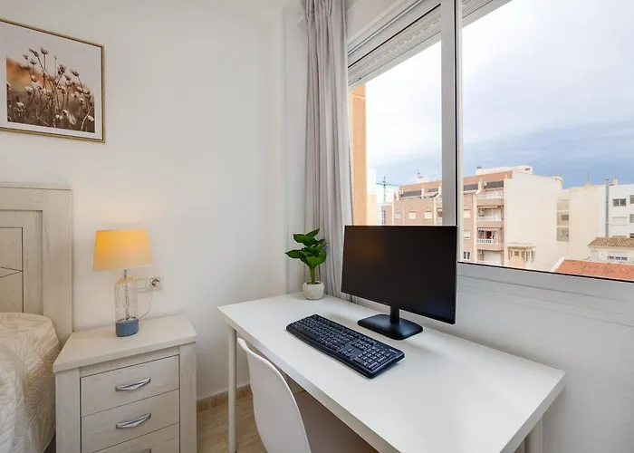 Harmony Del Cura * Τορεβιέχα